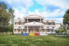 8. ज्ञान पीठिका स्कूल (Gyan Peethika School)